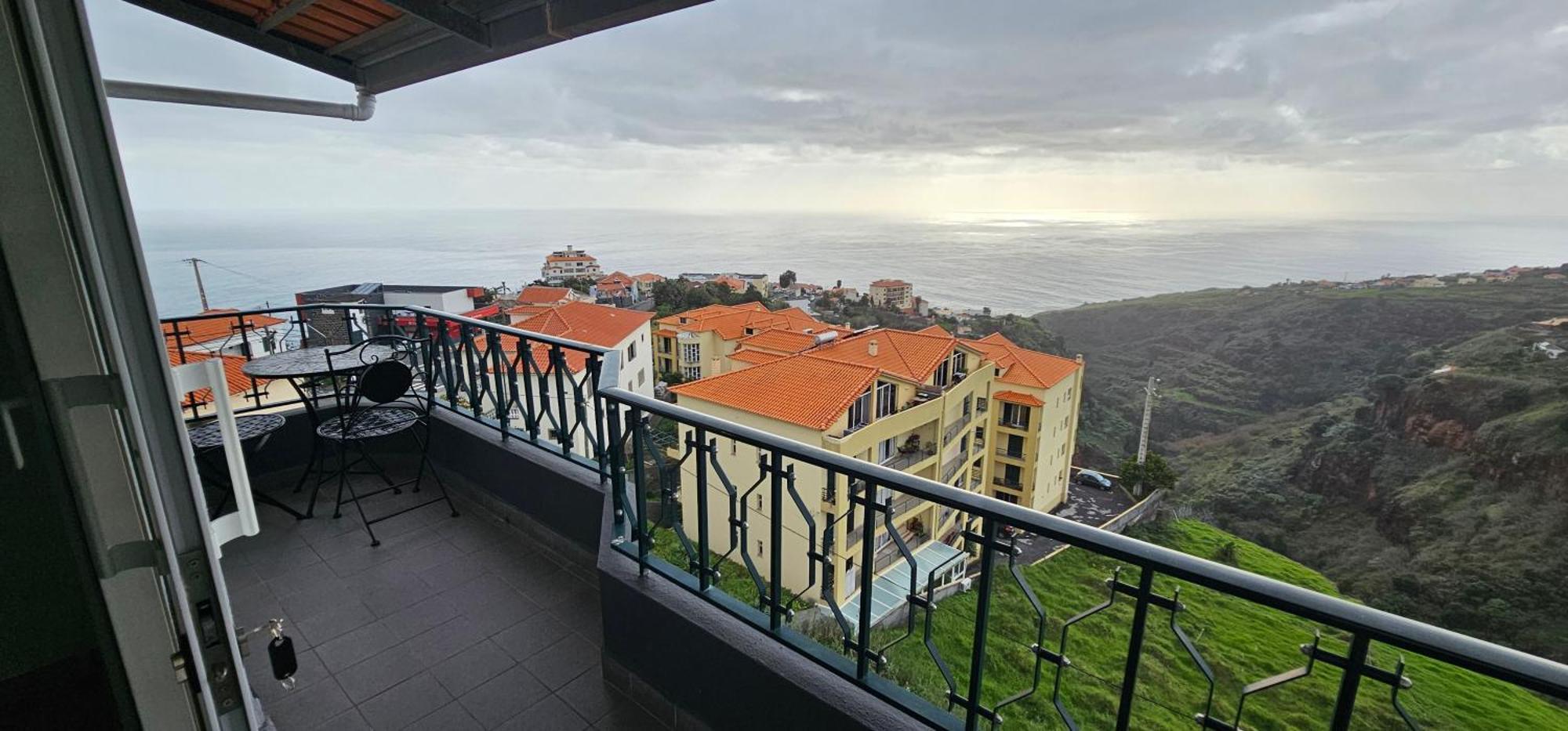 Sunset Star With Sea View Lejlighed Calheta  Eksteriør billede